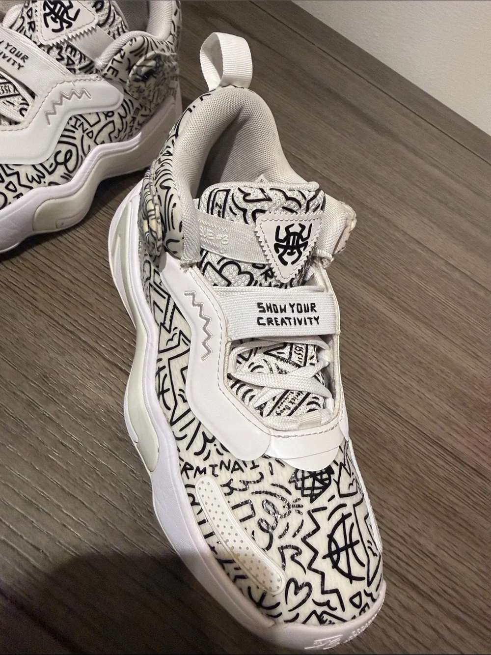 adidas stylish white